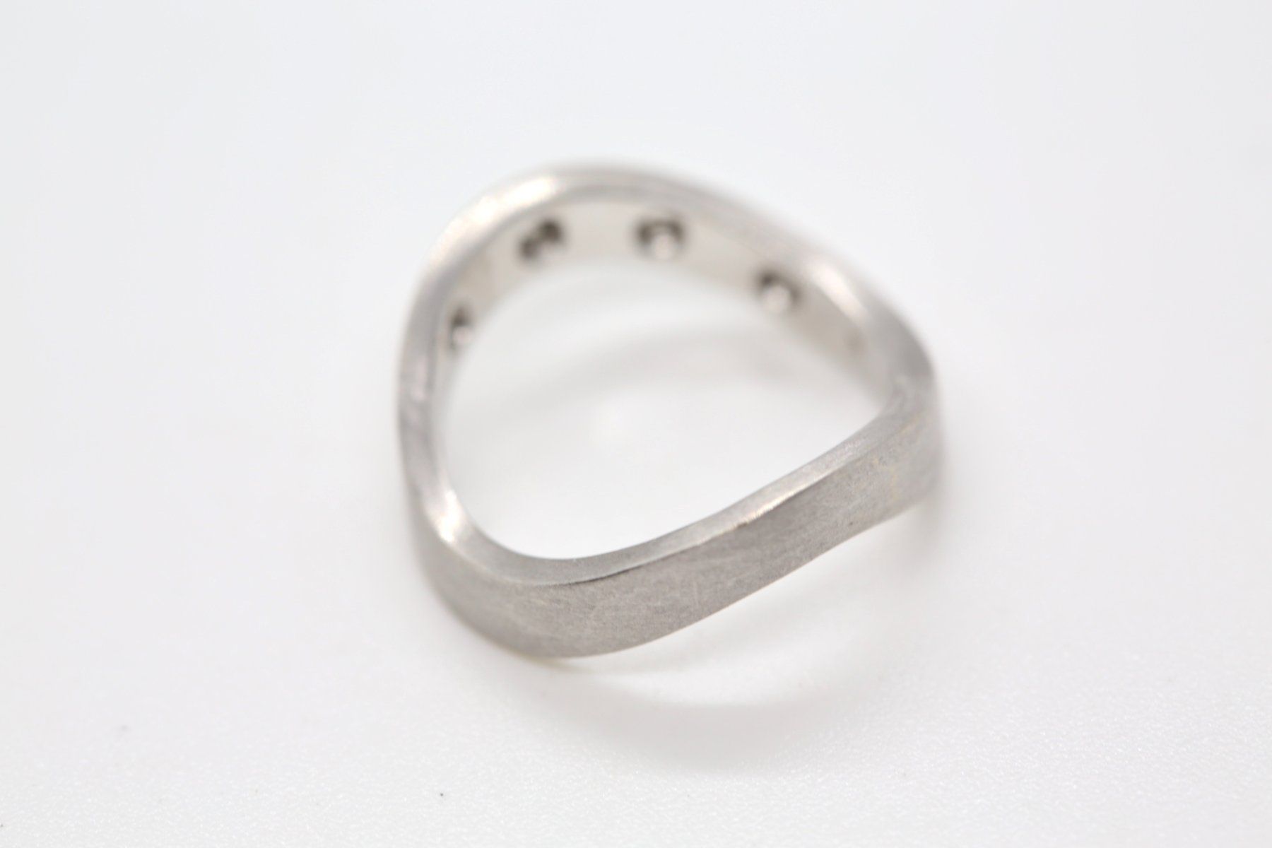Anelli: Weissgoldring 18K mit Diamanten – Usato da Reinach BL venduto da Han-Numismatik 4