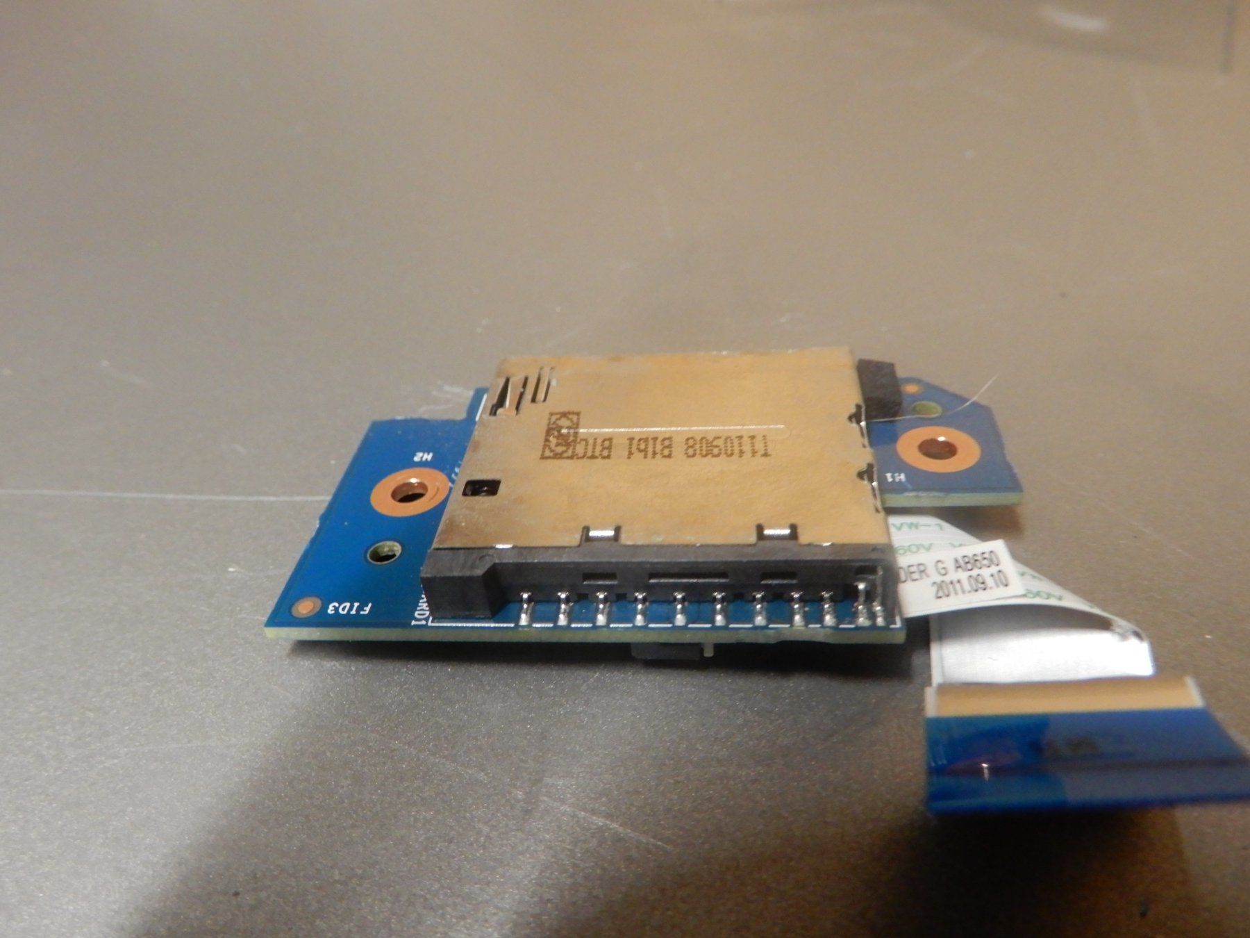 Kartenlesegeräte: Laptop SD Kartenleser, gebraucht – Gebraucht aus Worben von MaKo3252