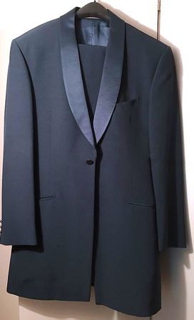 Hochzeitsanzug von Carlo Pignatelli, dunkelblau