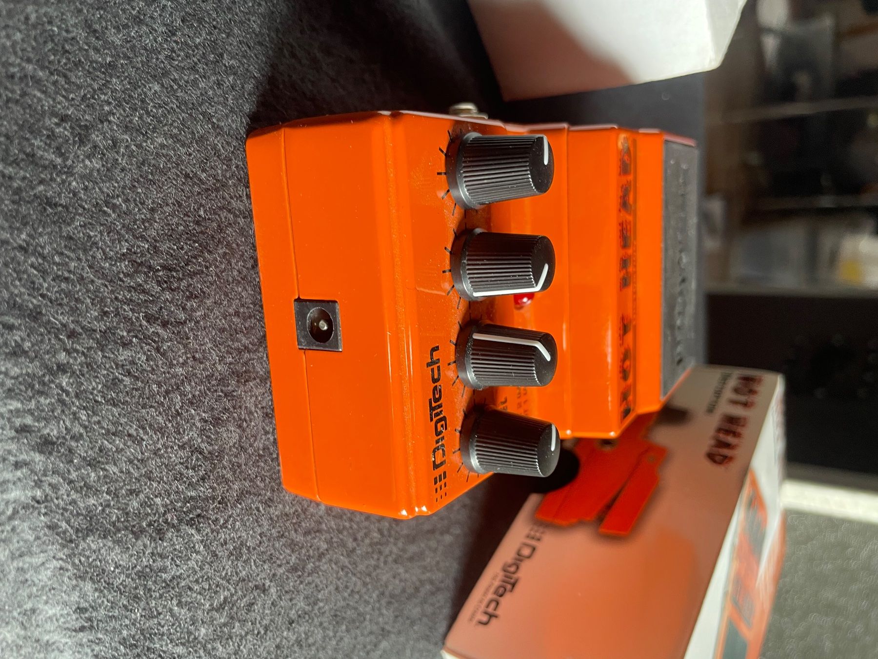 Strumenti musicali: Digitech Hot Head Distortion effekt Pedal – Usato da Embrach venduto da xenovolcano 5