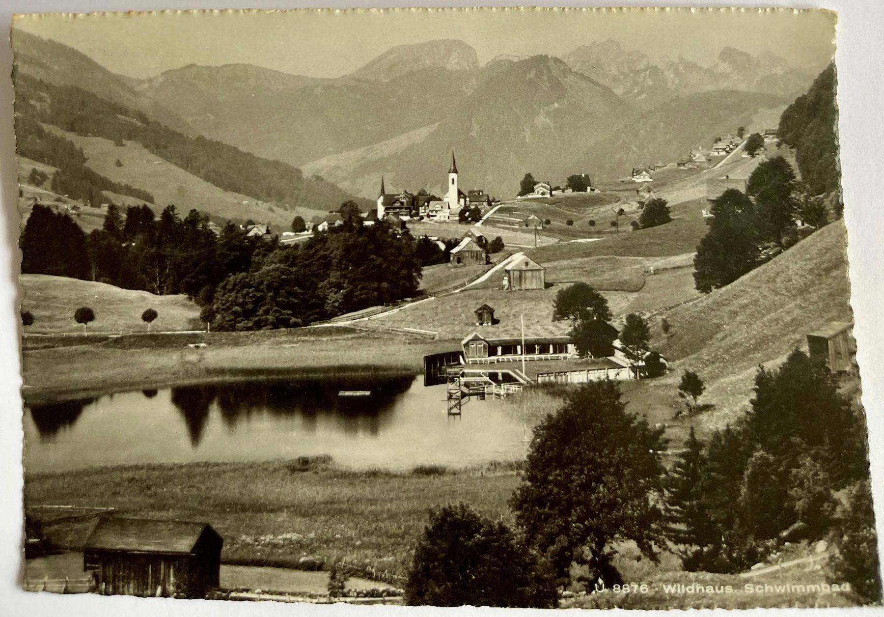 Cartoline postali: WILDHAUS - SCHWIMMBAD 1948 – Usato da Lutry venduto da Ediego