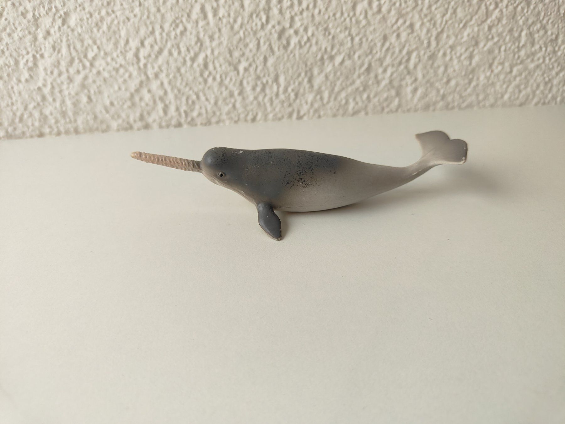 Schleich Statuette: Schleich Narwal Meerestiere Wal Jungtier – Usato da Thalwil venduto da FigurenFreunde