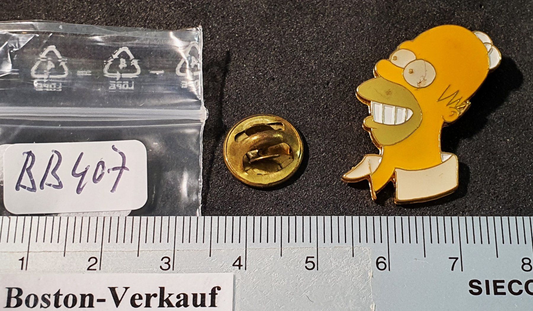 Placchette & Badge: BB407 - Pin Die Simpsons Homer Simpson 1992 – Usato da Reinach BL venduto da Boston-Verkauf 2