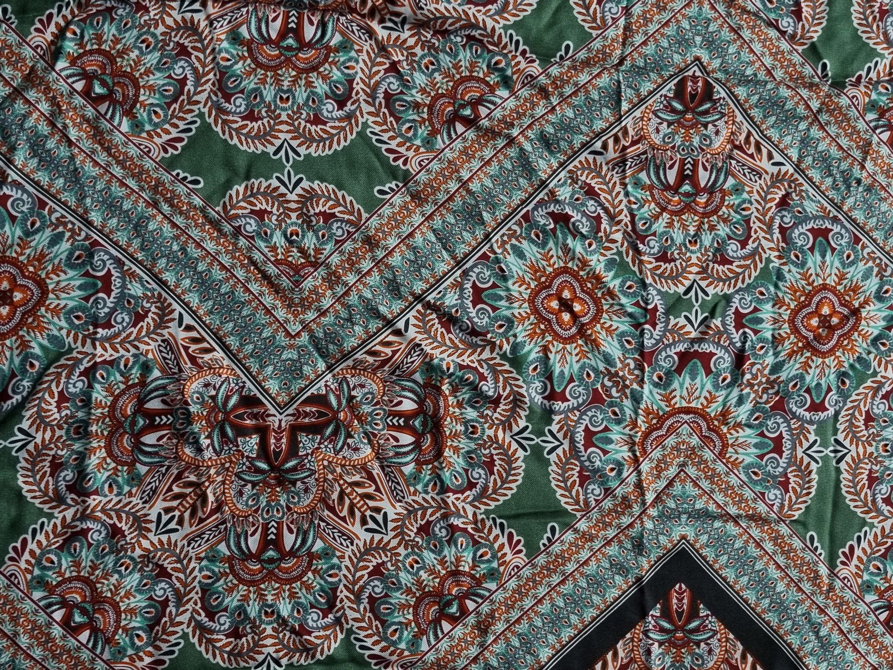 Stoffe: Stoff  185 x 145 cm Viscose – Neu und originalverpackt aus geroldswil von Gumball1 2