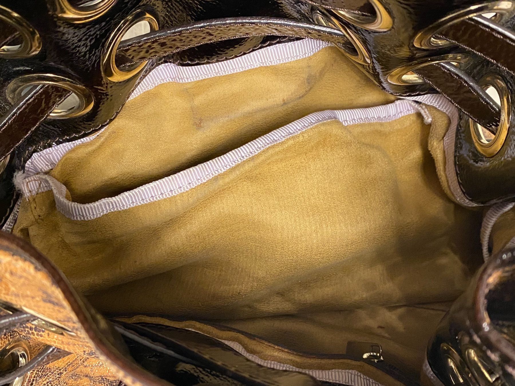 Jimmy Choo Borse da donna: Braune Jimmy Choo Lackledertasche mit Python Effekt – Usato da Taverne venduto da Monica80 4