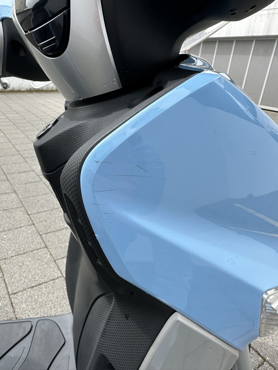 Yamaha Scooter: Yamaha Xenter 125 - ab MFK – Usato da bözberg venduto da amy_7wz8 5
