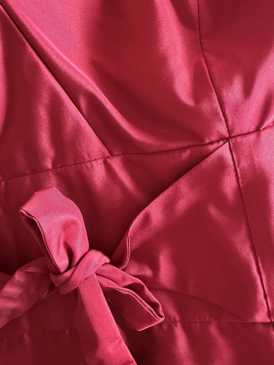 Kleider: Cocktail Kleid, Grösse M, weinrot  – Neu (gemäss Beschreibung) aus Zürich von Raetselbiene 4