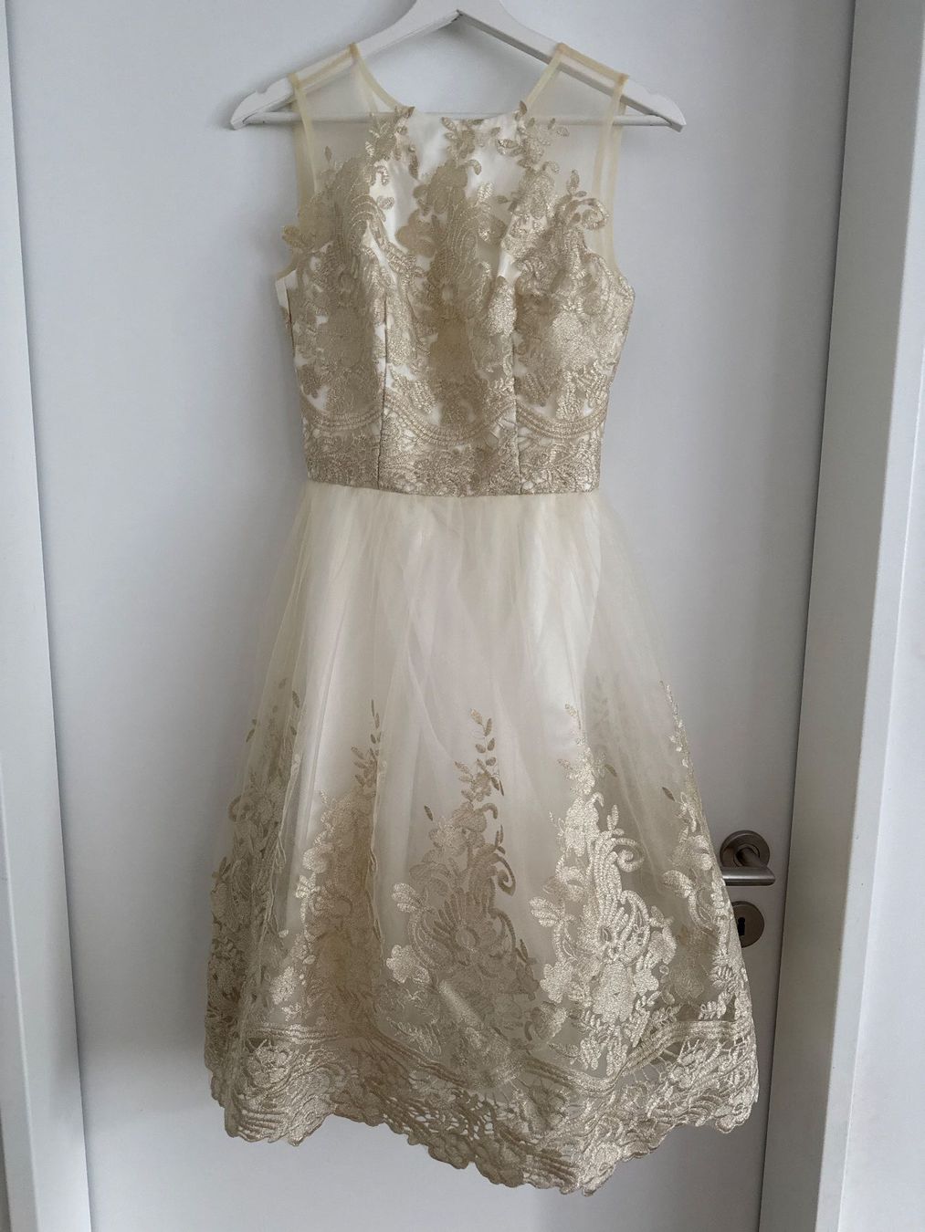 Vestiti: NEU! Tüll Festkleid Gr.34 – Nuovo (secondo la descrizione) da Schönenwerd venduto da d.chiara