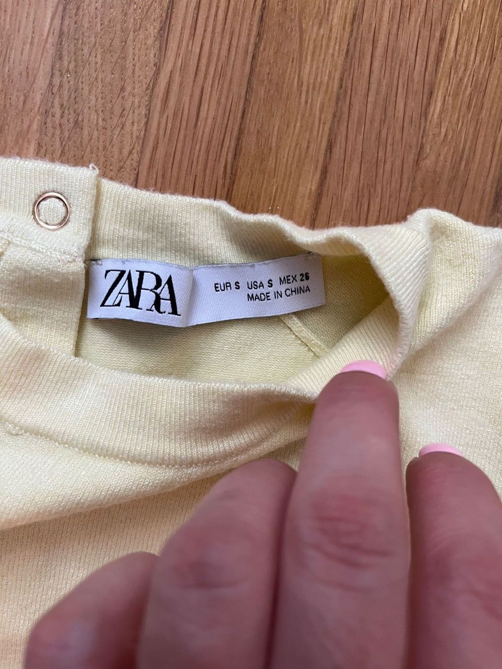 Zara T-shirt: ZARA T-Shirt Gr. S – Usato da Jona venduto da Good_luck_ 2
