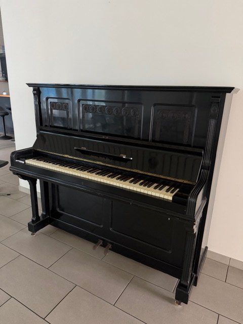 Strumenti musicali: Antikes Klavier Burger & Jacobi – Usato da Steinhausen venduto da vmg_5nl7