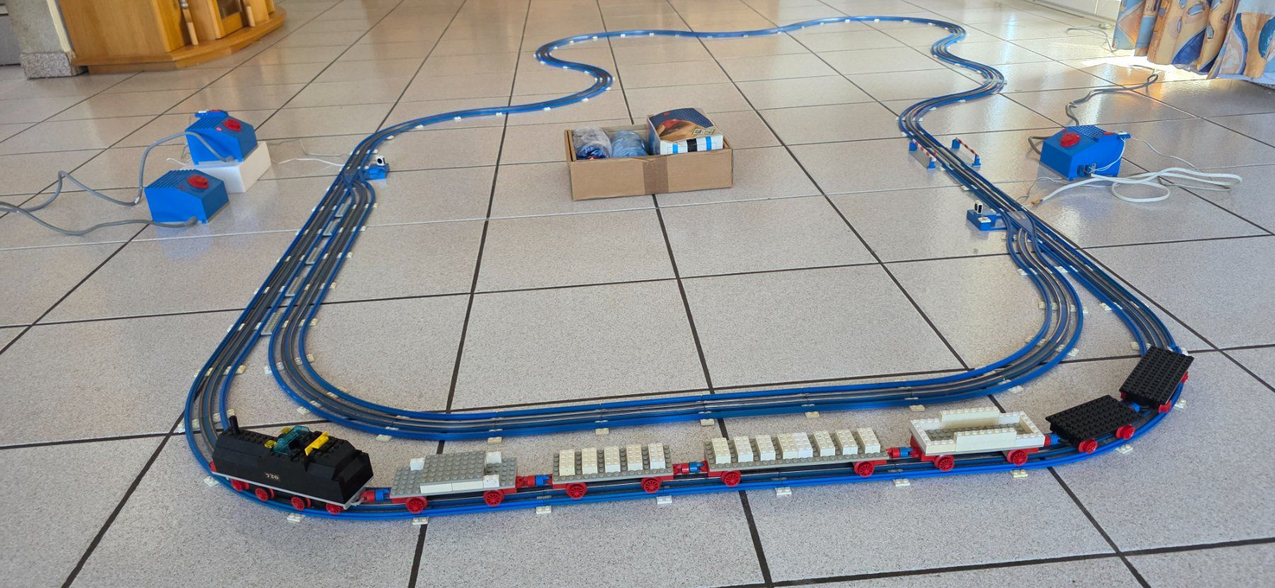 Lego Giocattoli: LEGO-Modelleisenbahn 12V – Usato da Aarburg venduto da ebbe_im_portemonnaie
