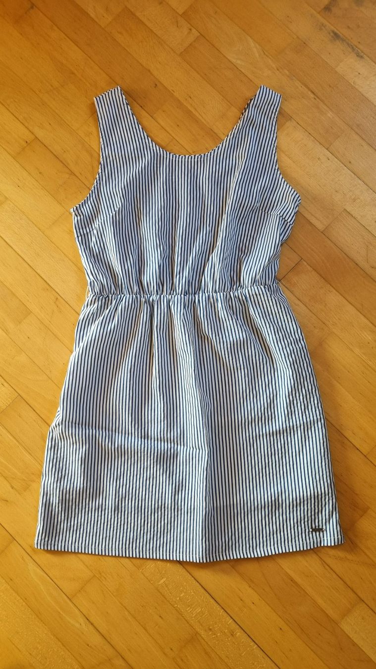 Kleider: Paramita Kleid blau gestreift Grösse M/L – Gebraucht aus Wohlen AG von stephanieAG