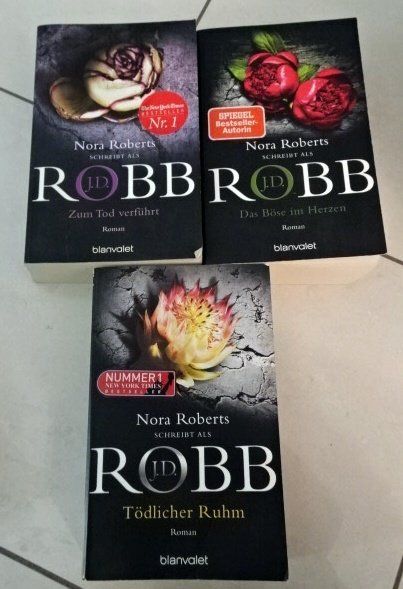 Libri: Nora Roberts alias J.D. Robb - 3 Krimis - – Usato da Wetzikon ZH venduto da strubeli024