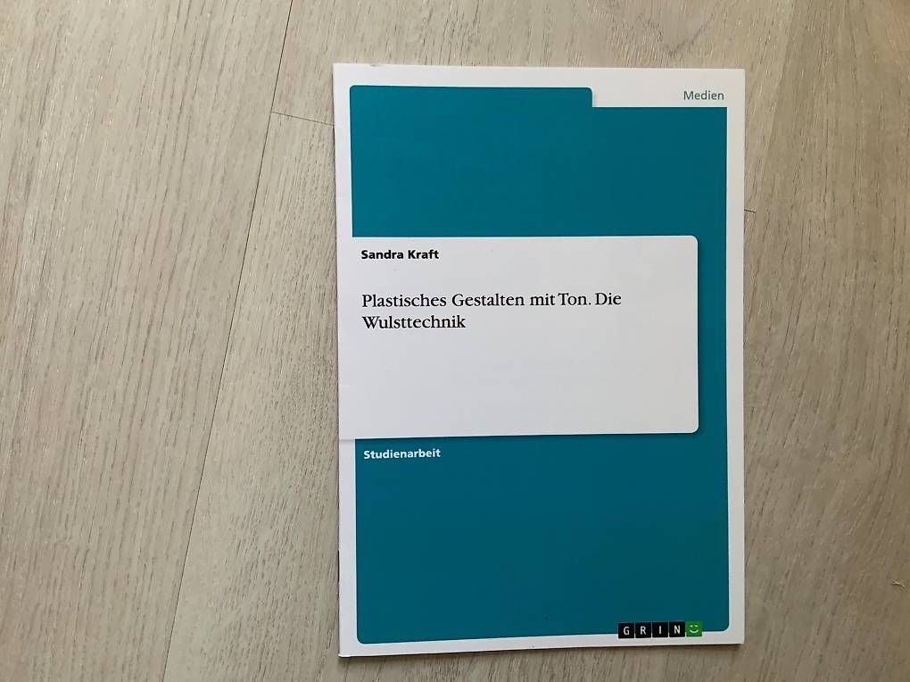 Bücher: Plastisches Gestalten mit Ton. Die Wulsttechnik – Gebraucht aus Herzogenbuchsee von Crispy74