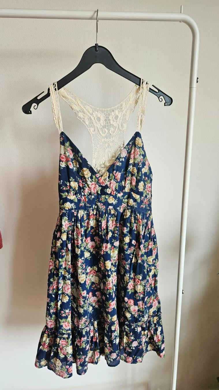 Mango Vestiti: Sommerkleid mit Häkelspitze – Nuovo (secondo la descrizione) da Gockhausen venduto da Carolin_K