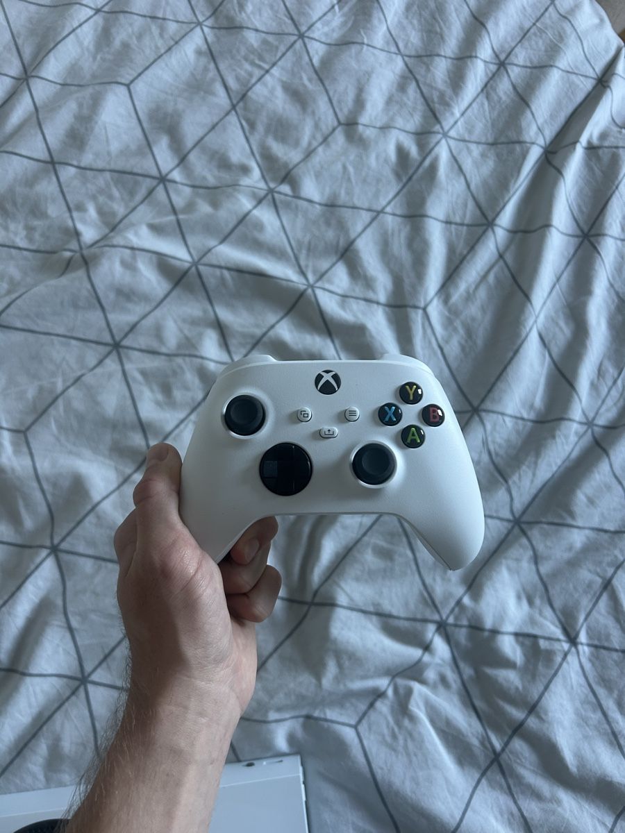 Microsoft Konsolen: Spielkonsole Microsoft Xbox Series S  – Neu (gemäss Beschreibung) aus Sirnach von lev_p2rg 4
