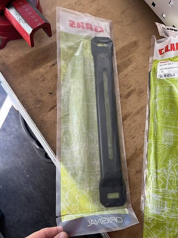 Altro per industria metallurgica: Claas Befestigungsplatte – Usato da Thun venduto da Dom_poulet
