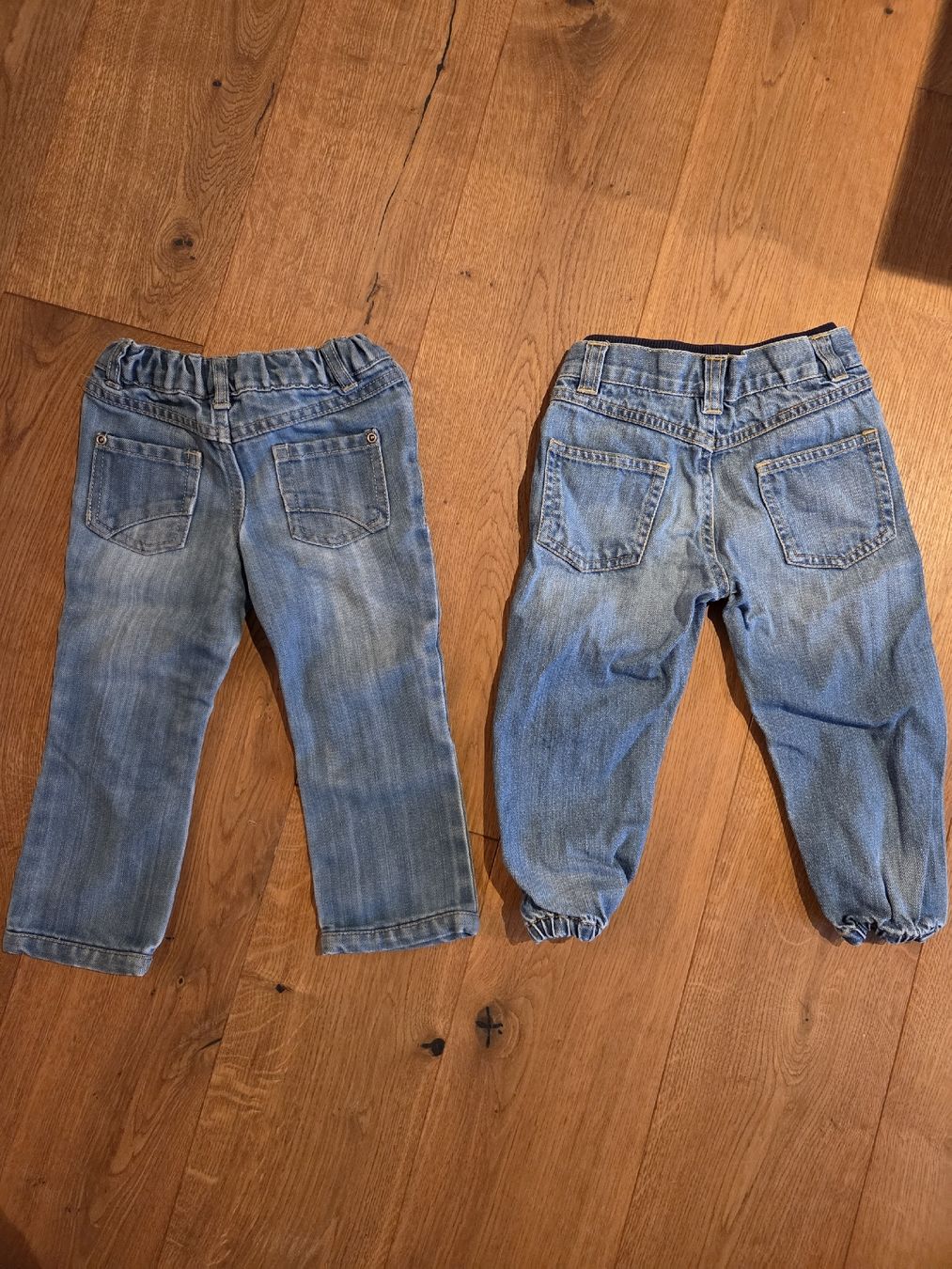 Pantalons: Jeanspaket Gr 86 – D'occasion à Olten par mar_zg6p