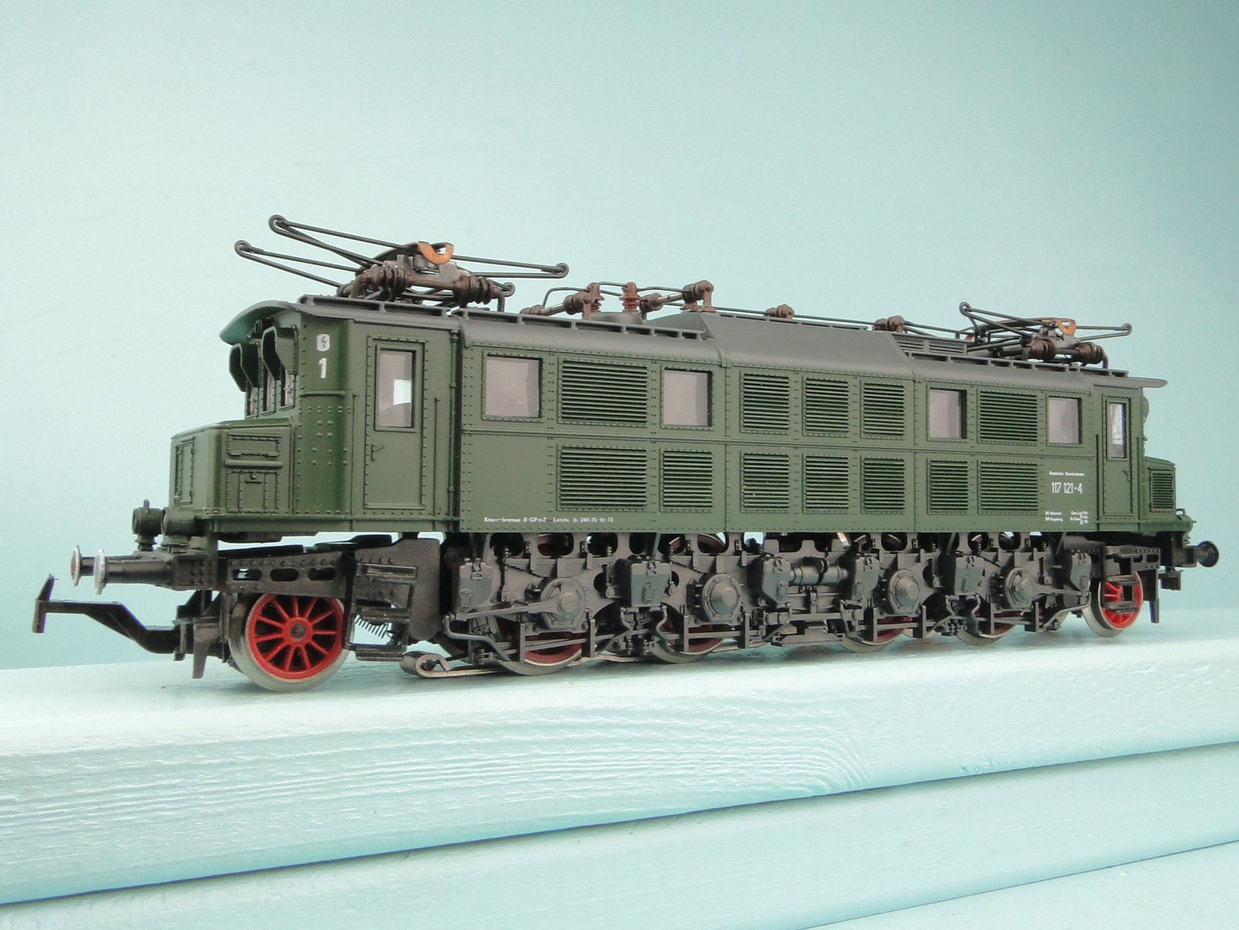 Rivarossi Trains électriques: Rivarossi H0 DB BR 117 – D'occasion à Bülach par cann11 2