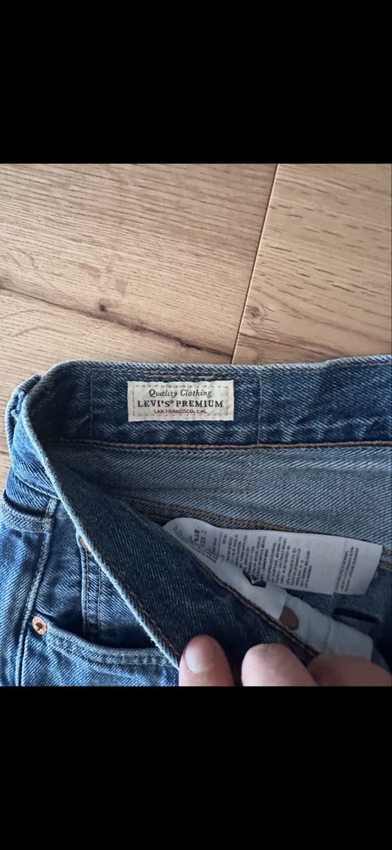 Jeans: Levi’s  Jeans – Usato da Mels venduto da ricoshop 1