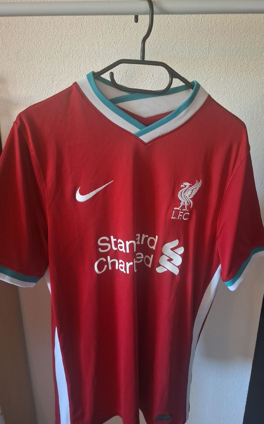 Leibchen & Hosen: Maillot Liverpool taille L – Gebraucht aus Lausanne von SwissFootballShirt 2