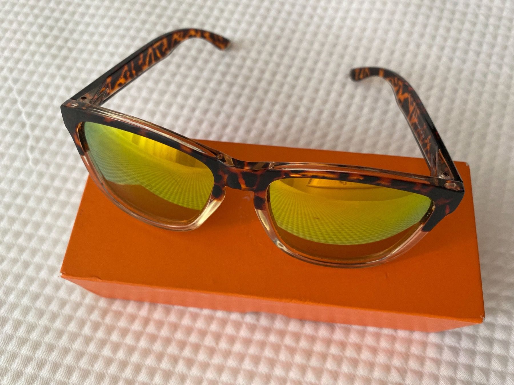 Occhiali & Lenti: Hawkers Sonnenbrille – Usato da Bern venduto da schnupka