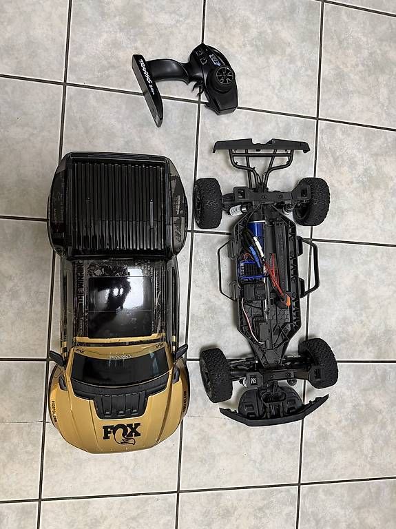Modellismo RC: Traxxas Raptor R 4x4 Ultimate 4S – Usato da Rudolfstetten venduto da dst_tdh9 2
