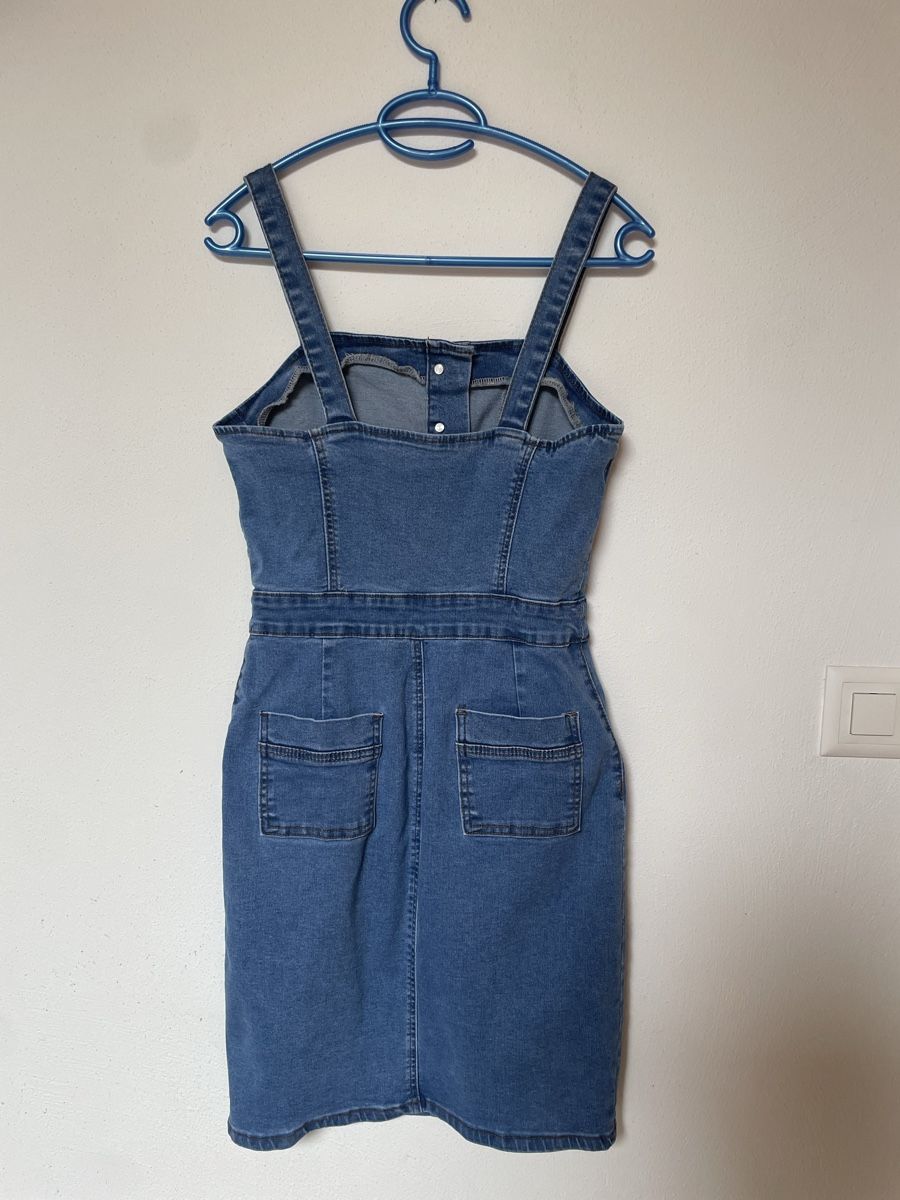 Vestiti: Elastisches Jeanskleid – Nuovo (secondo la descrizione) da Sigriswil venduto da ck56 2