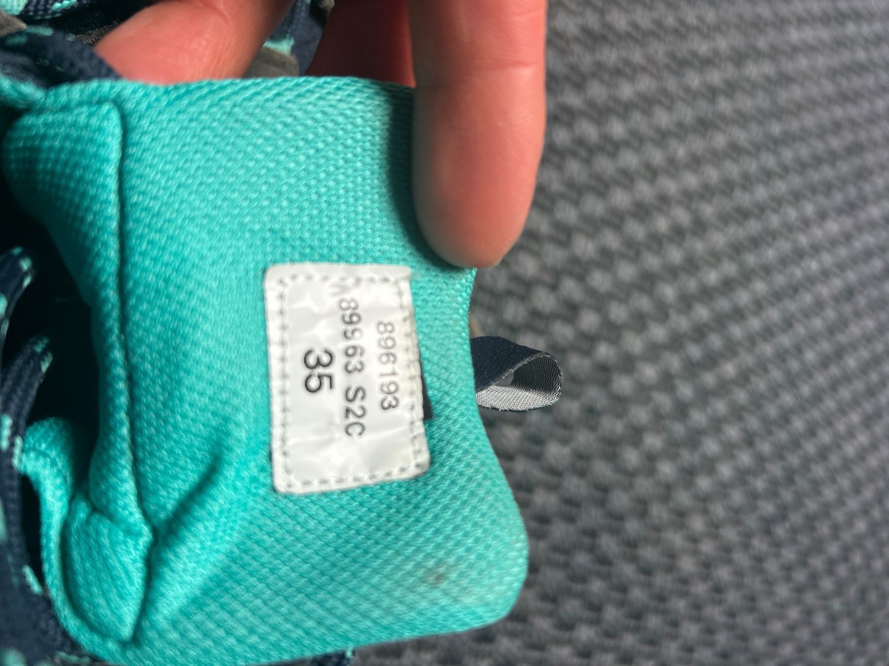 Decathlon Scarpe per ragazzi: Quechua Wanderschuhe Gr. 35 - Top Zustand! – Usato da Spiez venduto da helene13 3