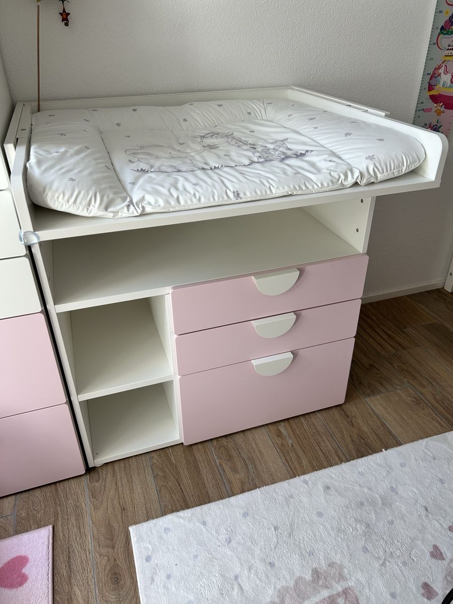 Ikea Fasciatoi & Accessori: Wickeltisch-Kommode mit Schubladen, top Zustand – Nuovo (secondo la descrizione) da Recherswil venduto da Luypol
