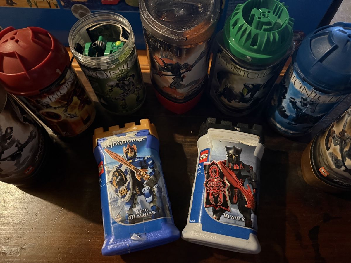 Lego Statuette: Bionicle Sammlung – Usato da Ettingen venduto da mengi