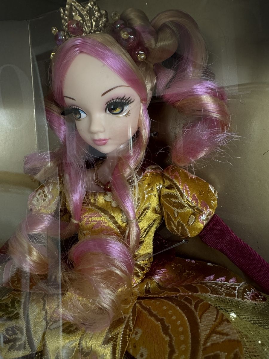 Bambole: Doll New – Nuovo e nell'imballaggio originale da Blonay venduto da art_7f87 3
