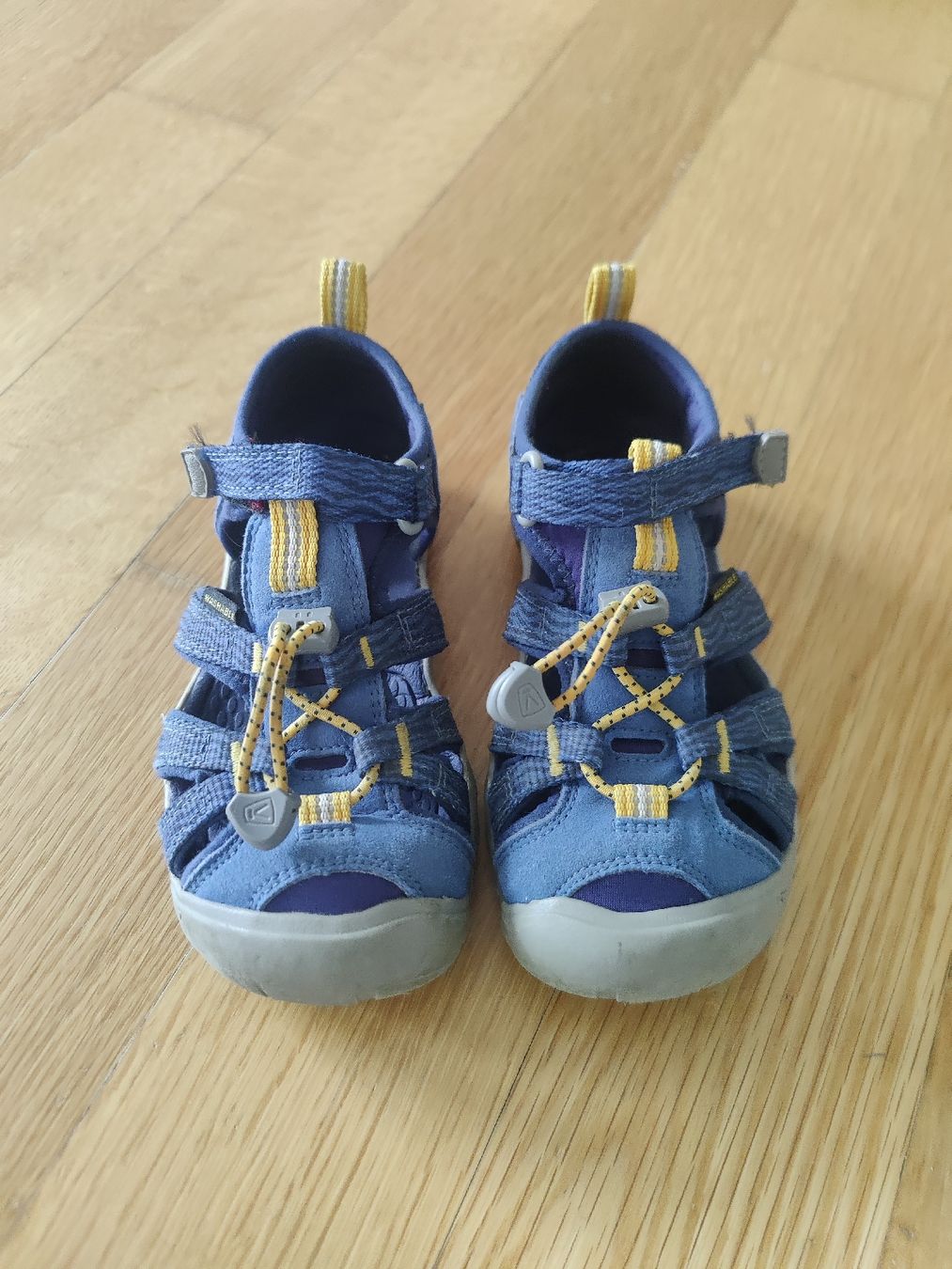 Scarpe per ragazzi: Keen Trekkingsandalen Gr. 30 – Usato da Gossau SG venduto da Matamoros