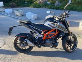 KTM Duke 125 2023