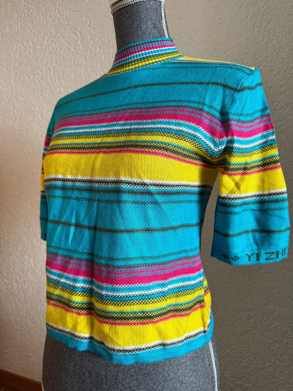 Maglioni & Felpe: Damen Strick Top Oberteil Strickpullover Gr S  Bunt – Usato da Frenkendorf venduto da Style365 2