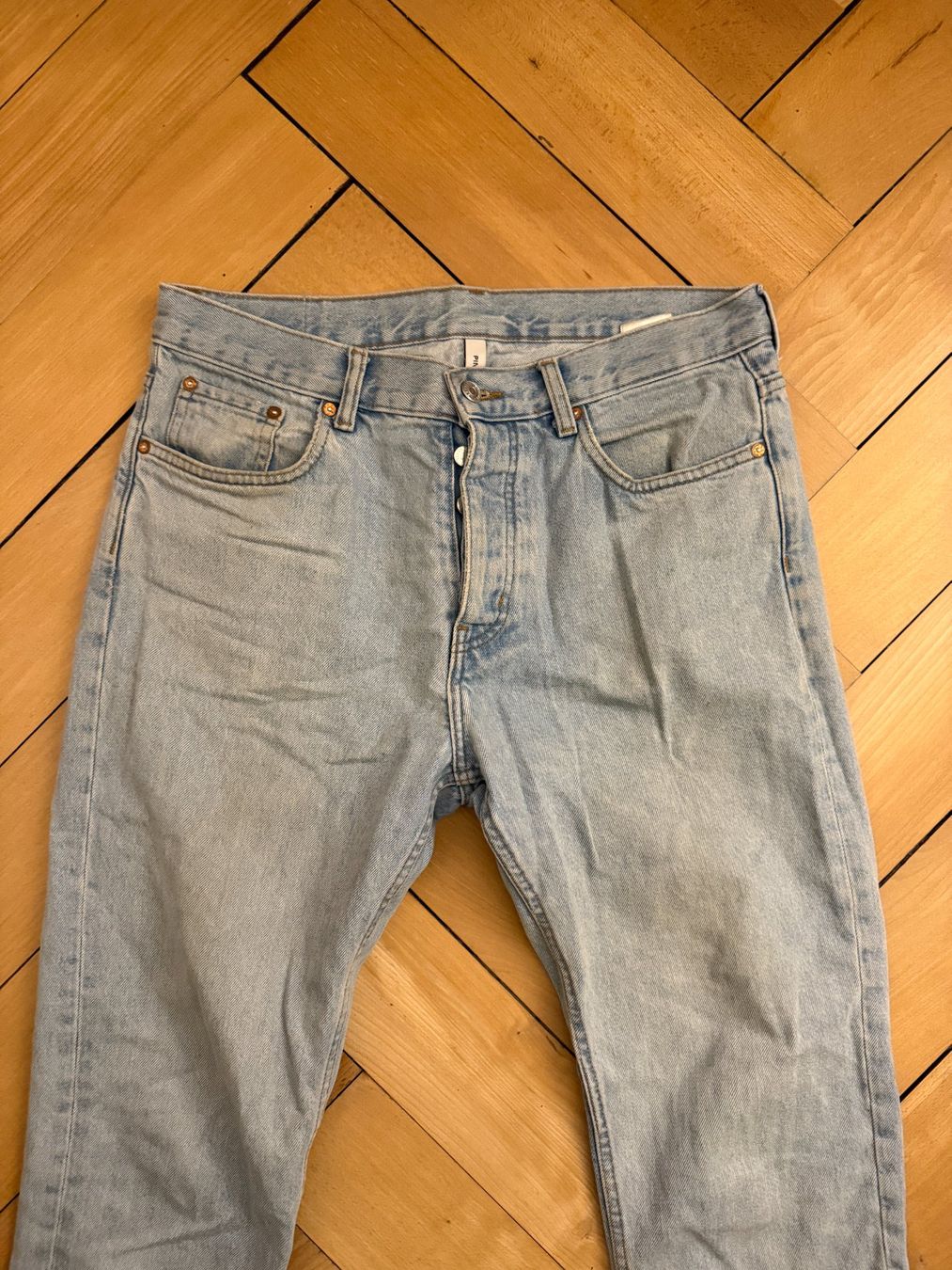 Weekday Jeans: WEEKDAY - Jeans hellblau W31 L32 – Gebraucht aus Zürich von Diazaio 1