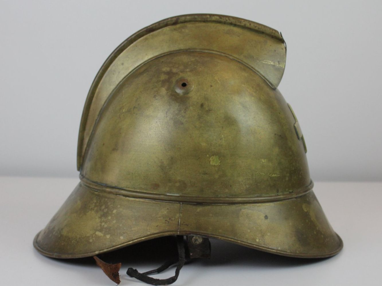 Schweizer Armee Pompieri: Alter Schweizer Feuerwehrhelm Messing Paradehelm – Usato da Basel venduto da IRMAundFRED 3