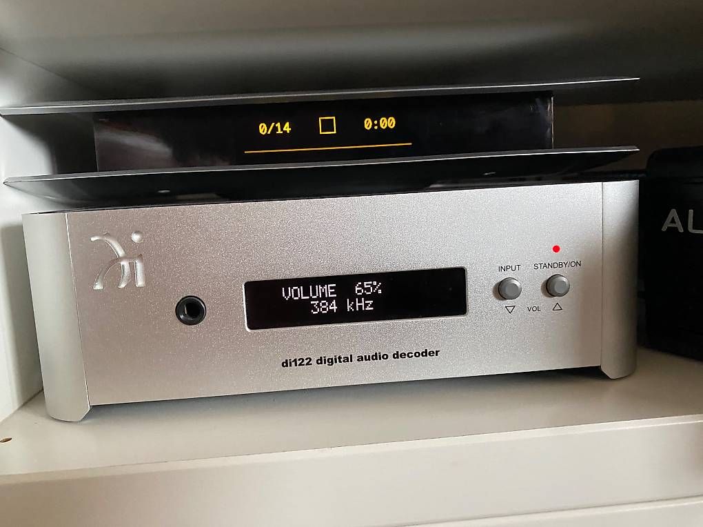 Convertitori: DAC Wadia +Streamer Auralic +Alimentation Sbooster – Usato da Bôle venduto da FredyThevoz