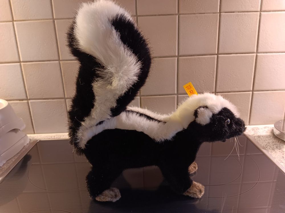 Steiff skunk sales
