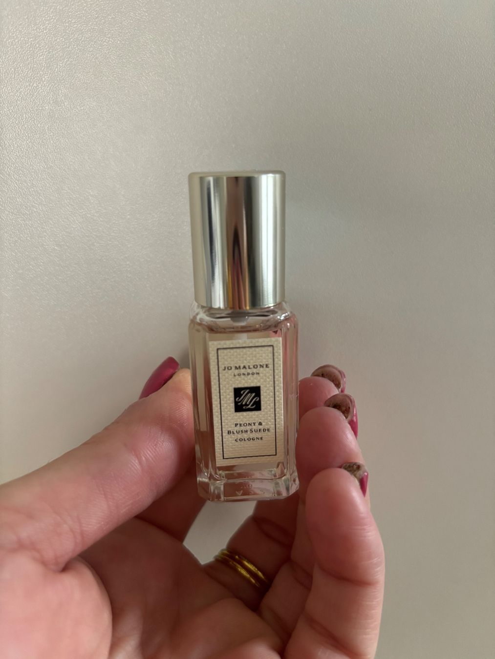 Jo Malone Profumi & Eau de Toilette: Jo Malone Cologne PEONY & BLUSH SUEDE 9ml.. Voll – Nuovo (secondo la descrizione) da Zürich venduto da deruja