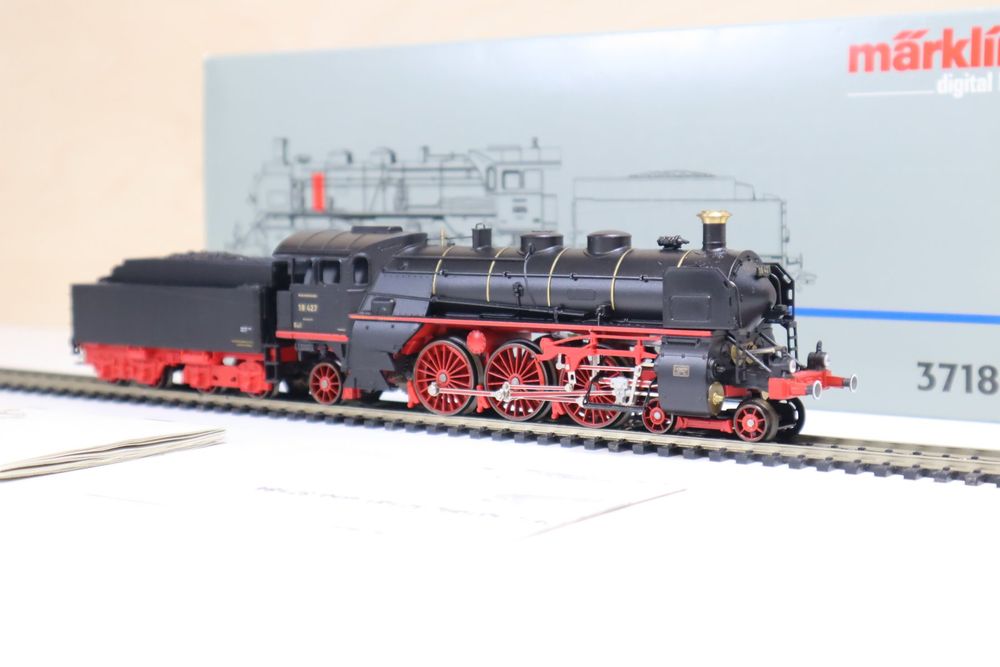 Märklin BR 18 Dampflok 37184 Digital - Top Modell (Gebraucht) in ...