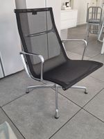 EA 115 Stuhl von Charles & Ray Eames für Vitra