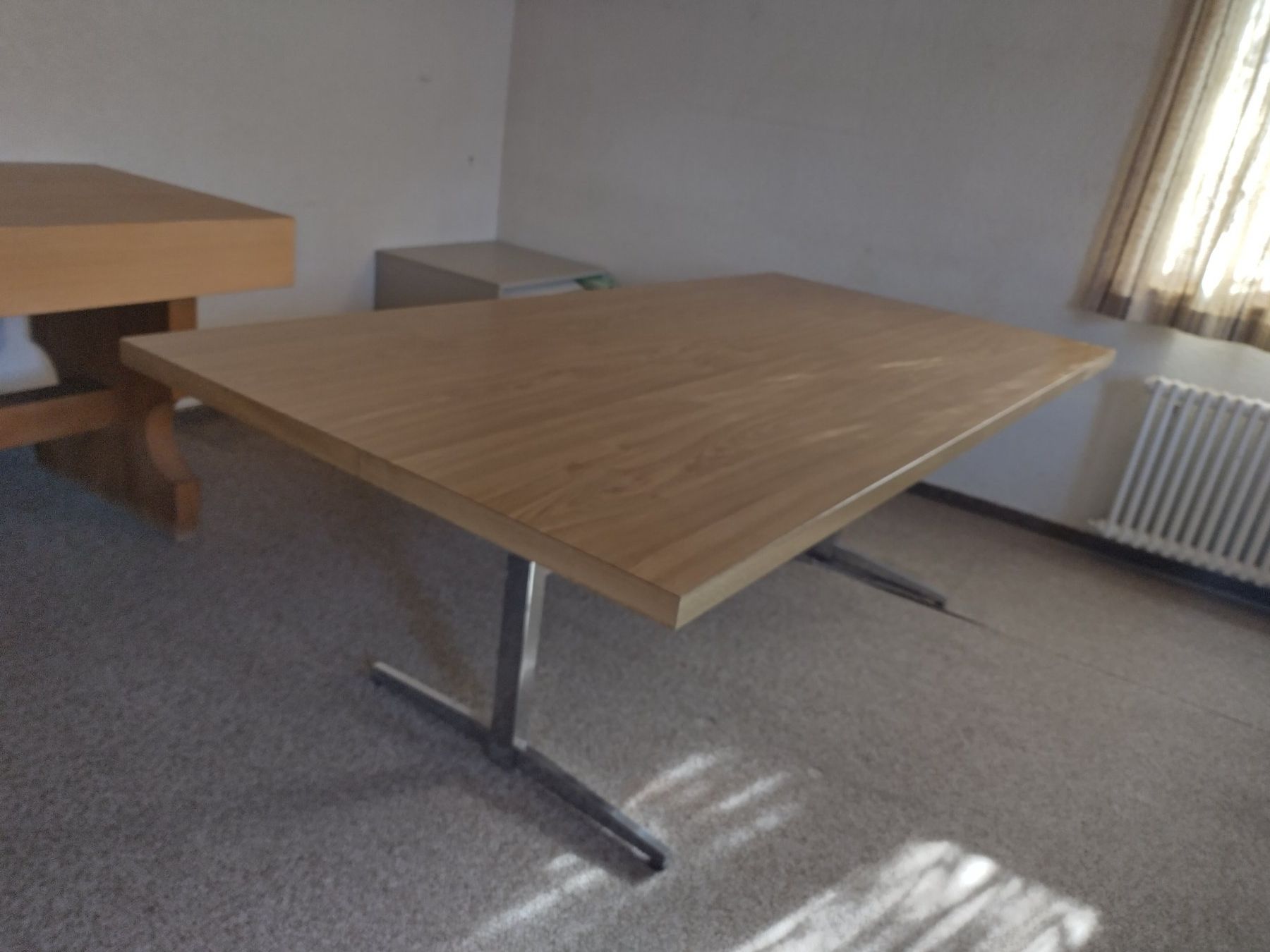 Tavoli: Massiver Tisch ab 1.00 Franken – Usato da Wildhaus venduto da Hukwildhaus