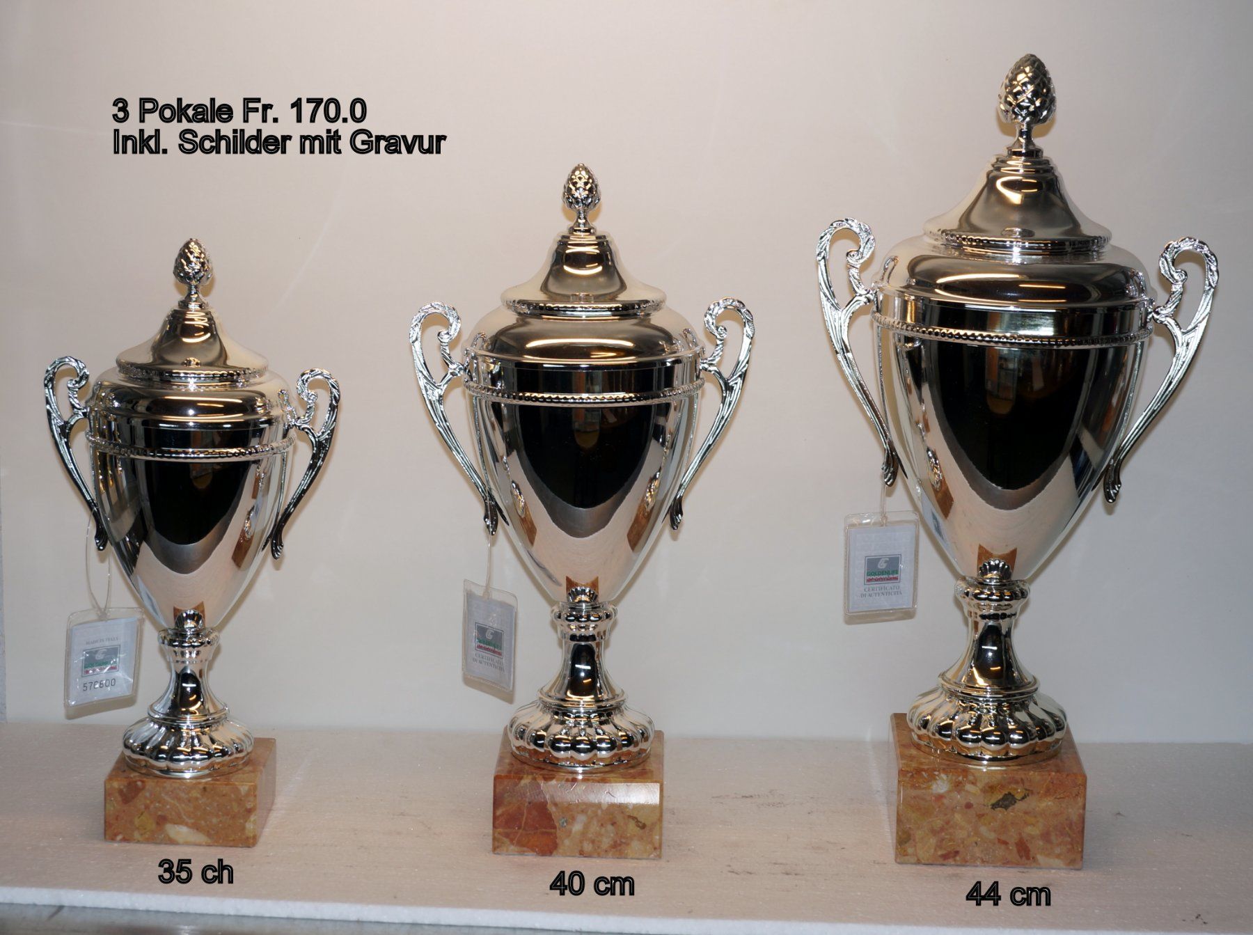 Altre raccolte & rarità: 3er Serie Pokale – Nuovo e nell'imballaggio originale da Rotkreuz venduto da salsanera