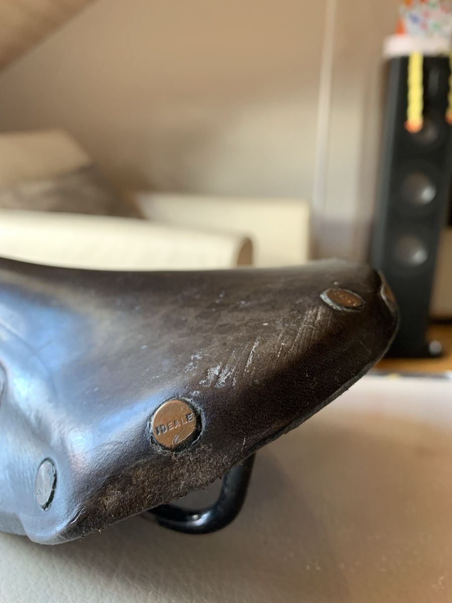 Pezzi di ricambio: Vintage IDEALE Leather Bike Saddle – Usato da La Croix de Rozon venduto da chr_f5wy 3