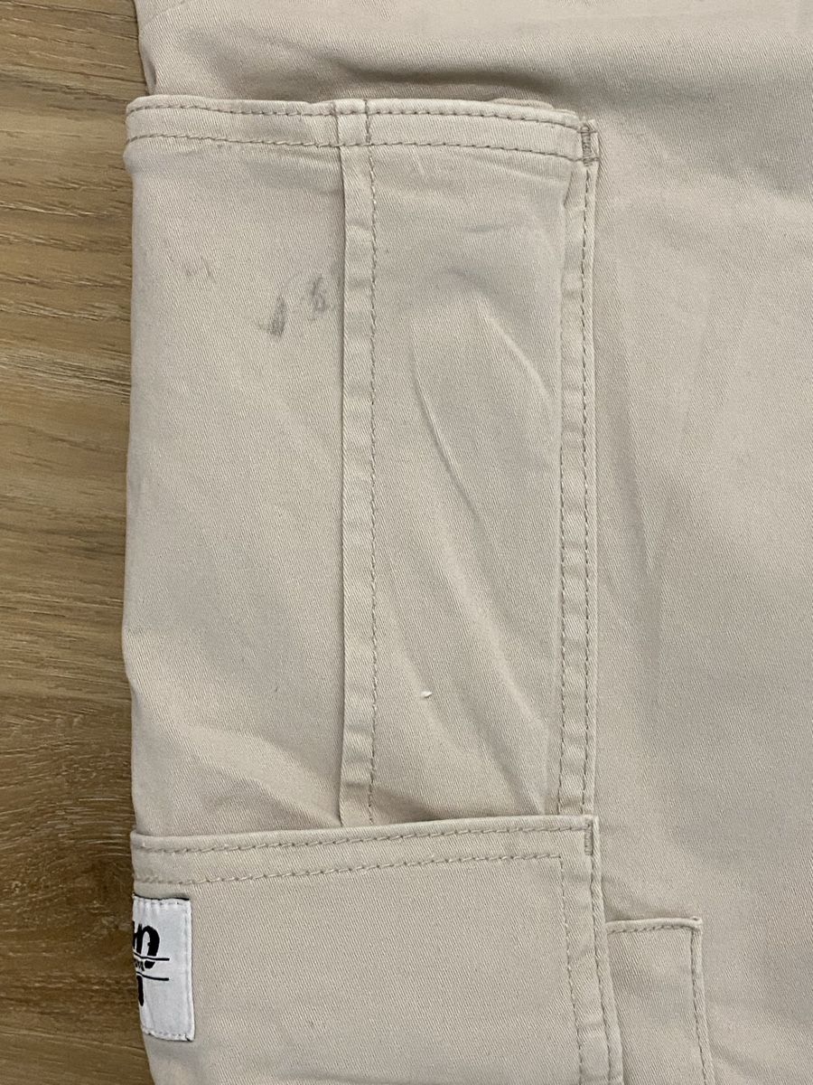 Zara Pantaloni: Zara Beige Cargo Pants Size 31 – Usato da Eggersriet venduto da damian.hug 3