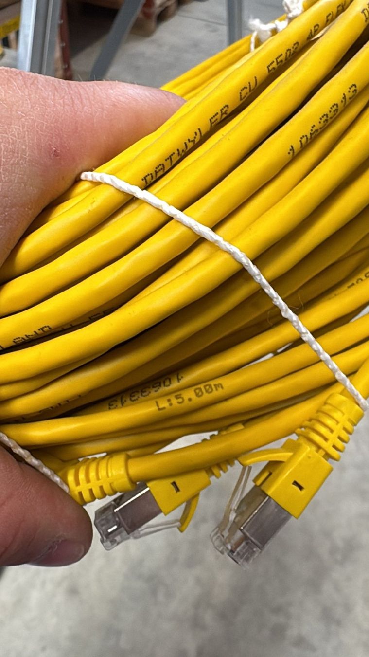 Cavi: Ethernet Kabel Cat.5e / 5 Meter – Nuovo (secondo la descrizione) da Sursee venduto da Network_41AG 1