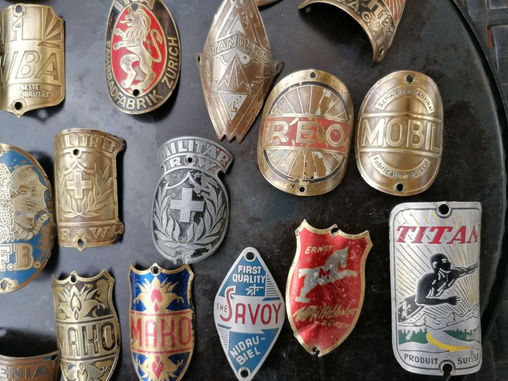 Plaque Vélo Cycles Super Captivante – Badge Pin's Club Français (Porté)