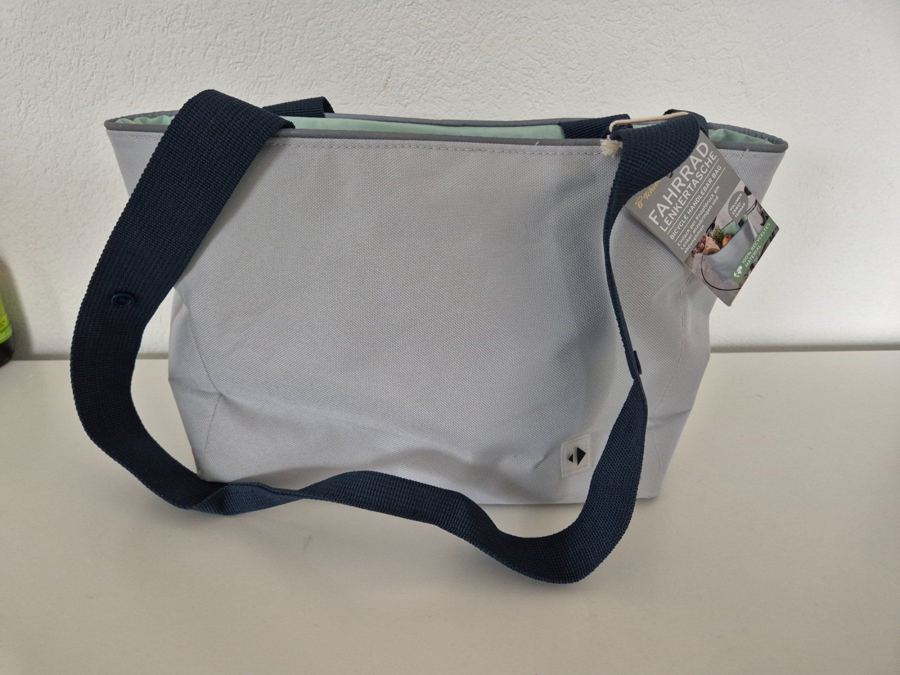 Tchibo Fahrradlenker-Tasche Velotasche mint 28x15x21 (BxTxH) (Neu und  originalverpackt) in Aarburg fr CHF 14  mit Lieferung auf Ricardo kaufen