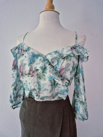 BLUSE TUNIKA NILE M 38 SEIDE SILK SOIE VERSPIELT,  TOP ZU RO